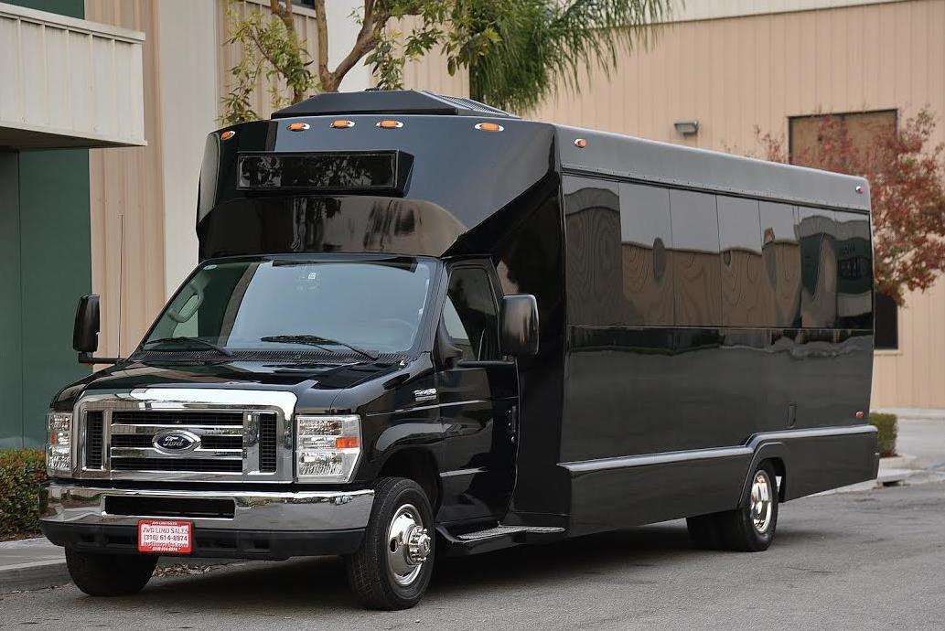 Party Bus Avon Park, FL 